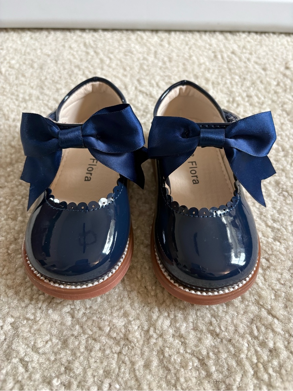 Classic Navy Patent Bow Mary Jane Dress Shoes for Toddlers